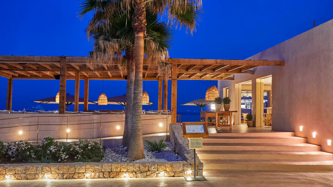 Arcos Playa Apartments